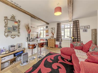 Custard Suite